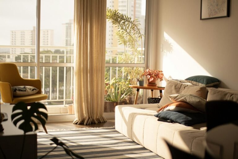 Decorar apartamento alugado: ideias sem obra e o que combinar